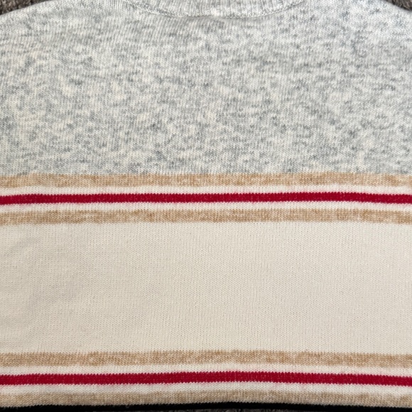 Lou & Grey Gray, Black, and Cream Star Sweater - Picture 7 of 7